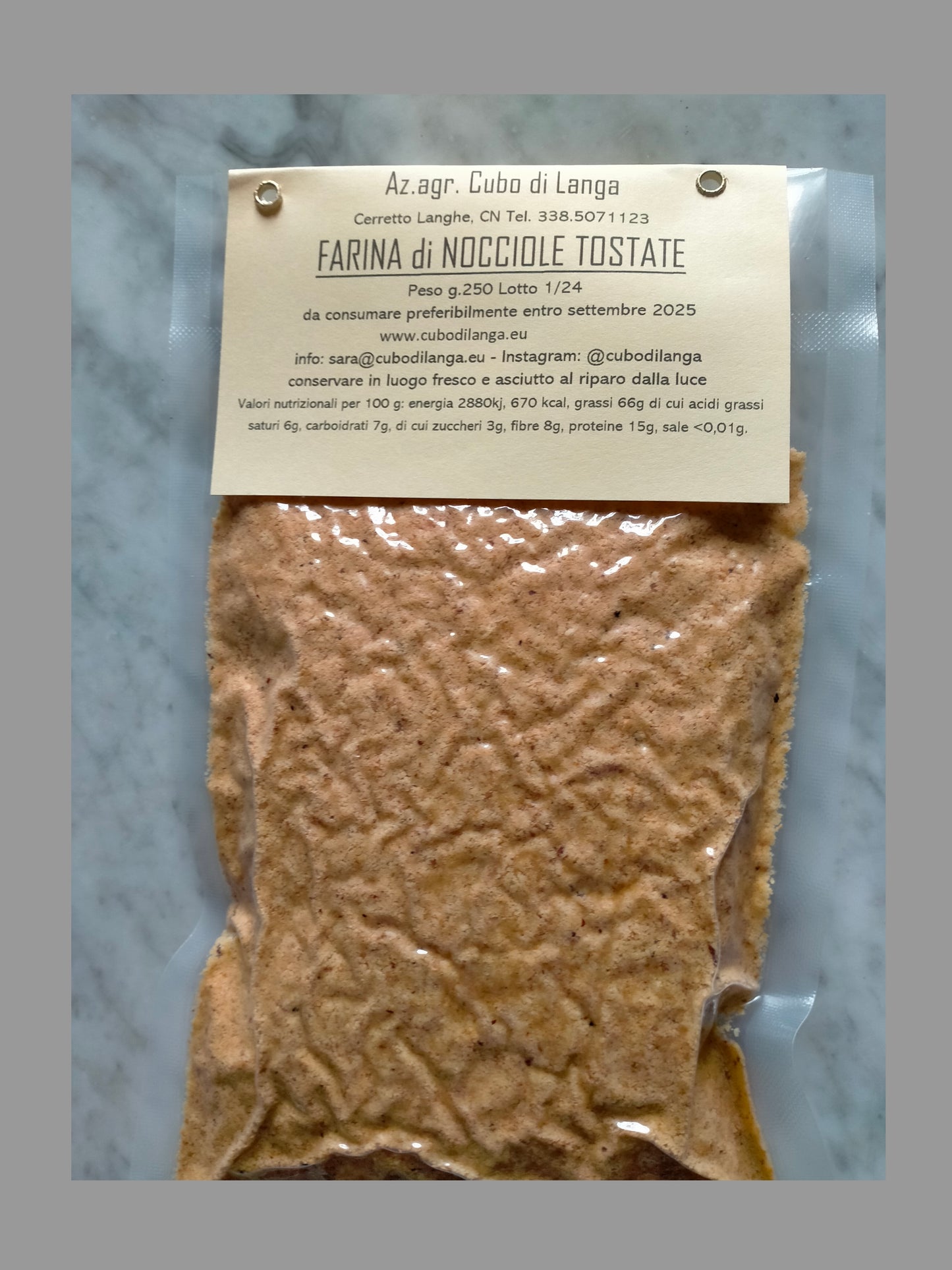 Farina di Nocciole Tostate